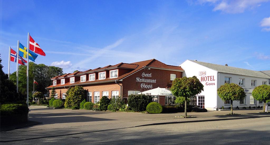 Hotel Goos Jübek Екстериор снимка