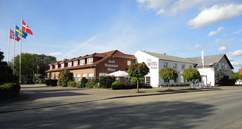 Hotel Goos Jübek Екстериор снимка