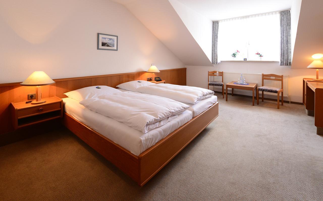 Hotel Goos Jübek Екстериор снимка